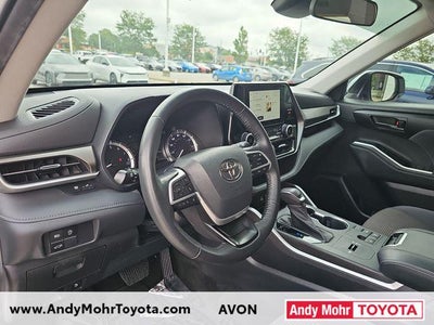 2023 Toyota Highlander LE