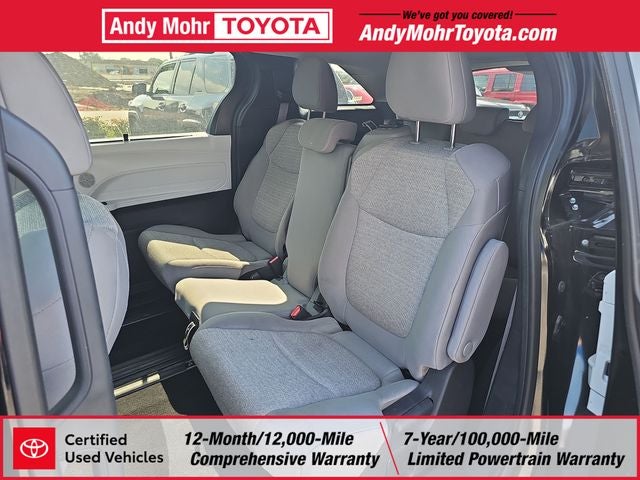 2025 Toyota Sienna LE 8 Passenger