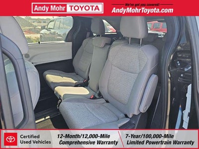 2025 Toyota Sienna LE 8 Passenger