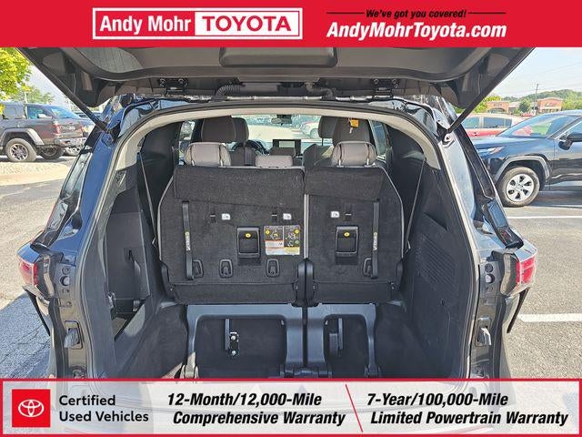 2025 Toyota Sienna LE 8 Passenger