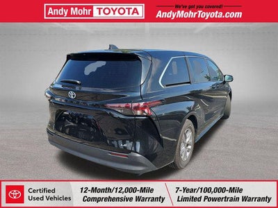 2025 Toyota Sienna LE 8 Passenger