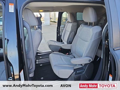 2024 Toyota Sienna LE 8 Passenger