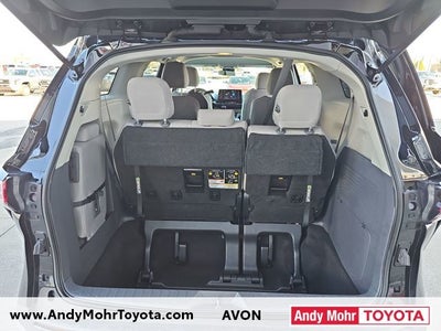 2024 Toyota Sienna LE 8 Passenger