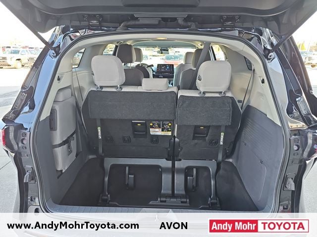 2024 Toyota Sienna LE 8 Passenger