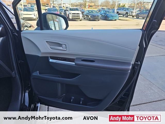 2024 Toyota Sienna LE 8 Passenger