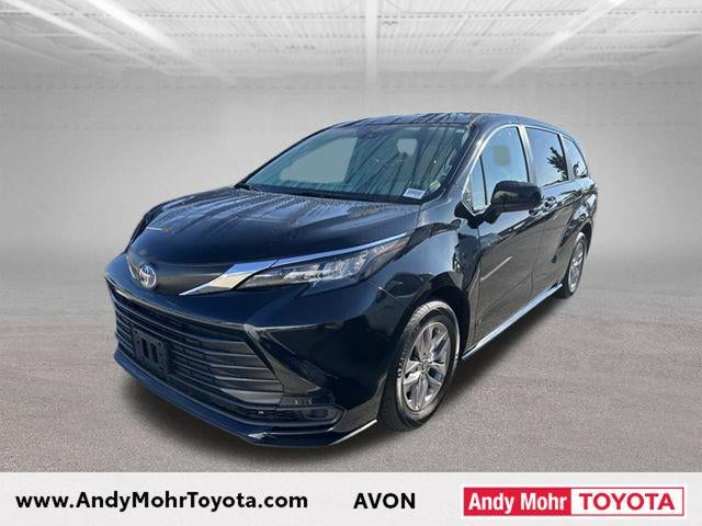 2024 Toyota Sienna LE 8 Passenger