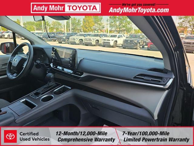 2024 Toyota Sienna LE 8 Passenger