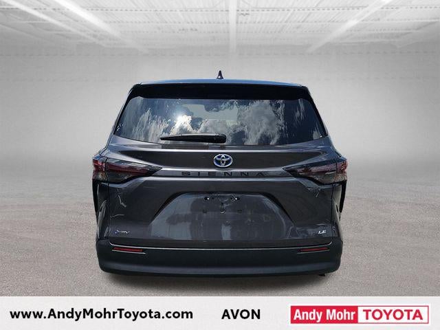 2025 Toyota Sienna LE 8 Passenger