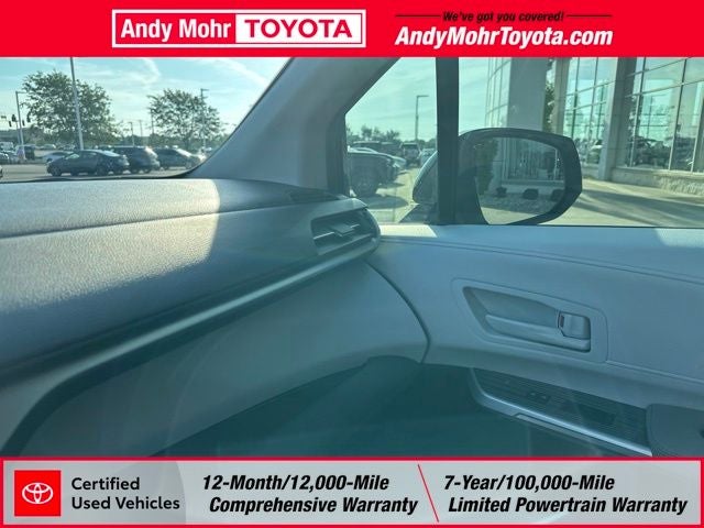2026 Toyota Sienna LE 8 Passenger