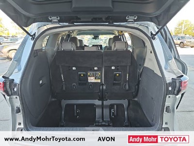 2021 Toyota Sienna LE 8 Passenger
