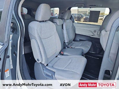 2021 Toyota Sienna LE 8 Passenger