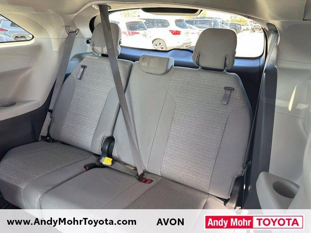 2021 Toyota Sienna LE 8 Passenger