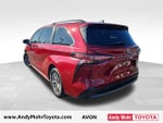 2022 Toyota Sienna LE 8 Passenger