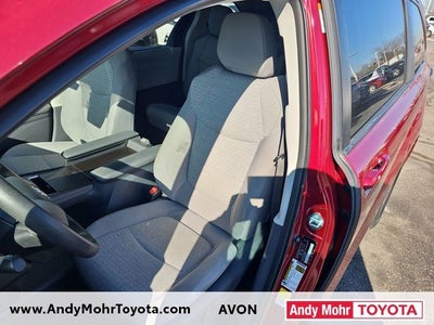 2022 Toyota Sienna LE 8 Passenger