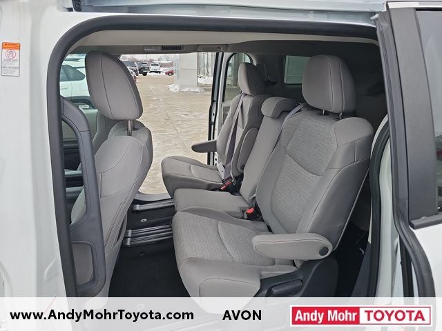 2024 Toyota Sienna LE 8 Passenger