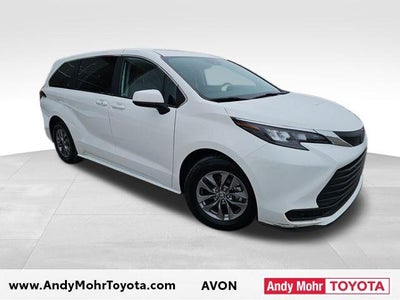 2024 Toyota Sienna LE 8 Passenger