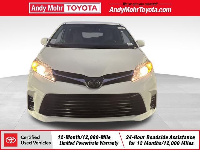 2020 Toyota Sienna LE 8 Passenger