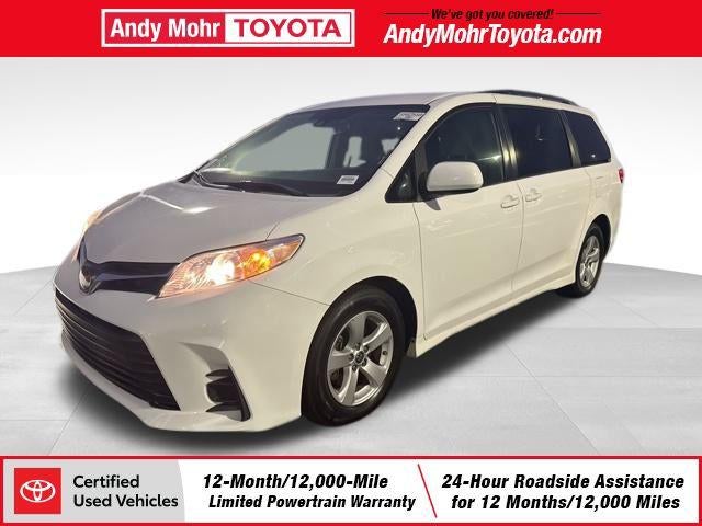 2020 Toyota Sienna LE 8 Passenger