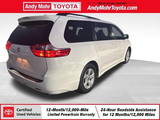2020 Toyota Sienna LE 8 Passenger