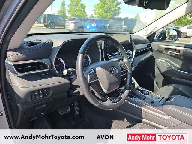 2022 Toyota Highlander Hybrid Limited