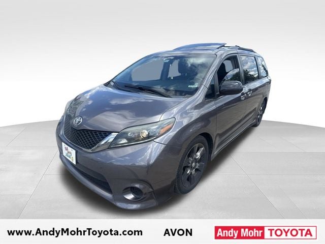 2015 Toyota Sienna SE Premium 8 Passenger