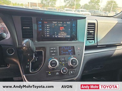 2015 Toyota Sienna SE Premium 8 Passenger