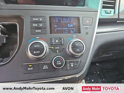 2015 Toyota Sienna SE Premium 8 Passenger