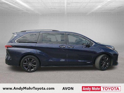 2021 Toyota Sienna XSE 7 Passenger