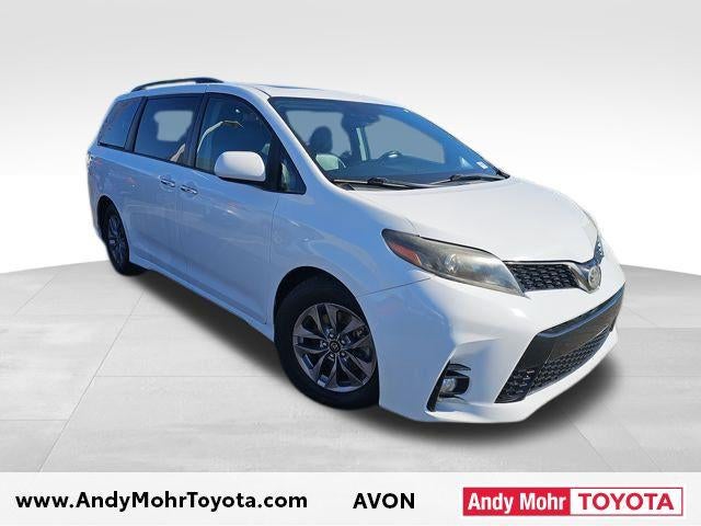 2018 Toyota Sienna SE 8 Passenger