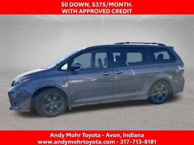 2020 Toyota Sienna SE 8 Passenger