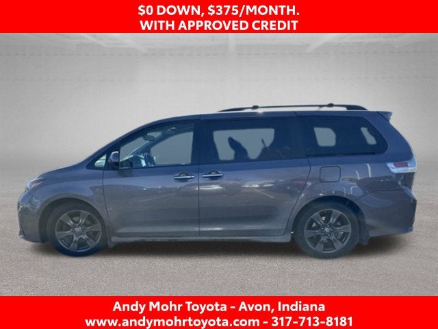 2020 Toyota Sienna SE 8 Passenger