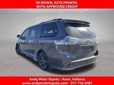 2020 Toyota Sienna SE 8 Passenger
