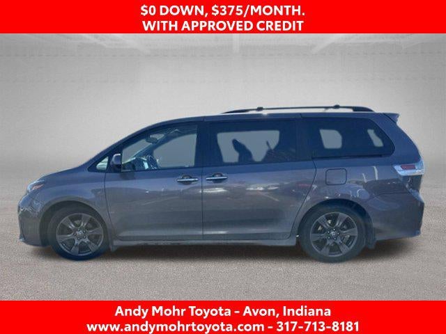 2020 Toyota Sienna SE 8 Passenger