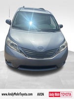 2014 Toyota Sienna XLE 8 Passenger