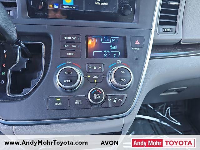 2016 Toyota Sienna XLE