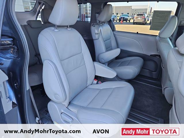 2016 Toyota Sienna XLE