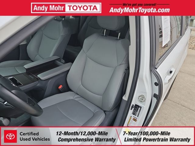 2023 Toyota Sienna XLE 8 Passenger