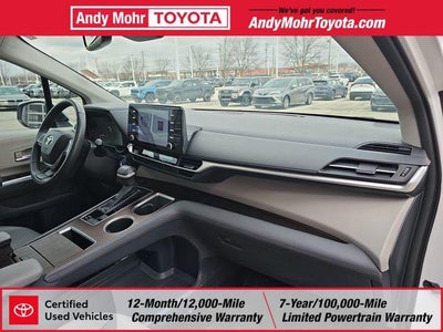 2023 Toyota Sienna XLE 8 Passenger