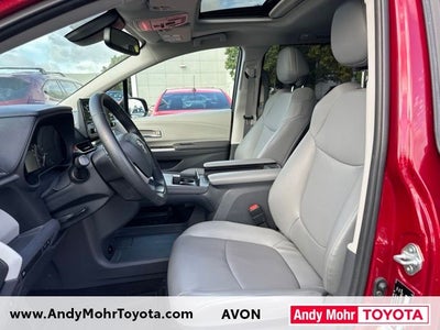 2022 Toyota Sienna XLE 7 Passenger