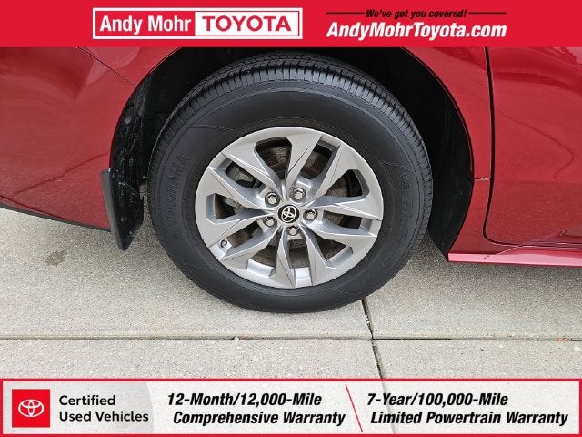 2022 Toyota Sienna XLE 7 Passenger