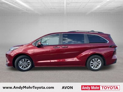2022 Toyota Sienna XLE 7 Passenger