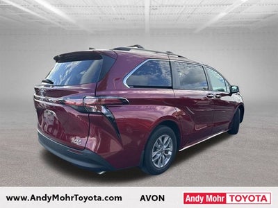 2022 Toyota Sienna XLE 7 Passenger