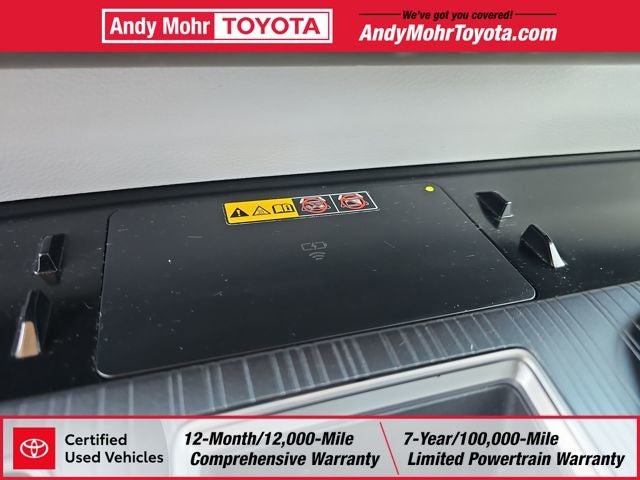 2025 Toyota Sienna XLE 8 Passenger