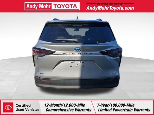2025 Toyota Sienna XLE 8 Passenger