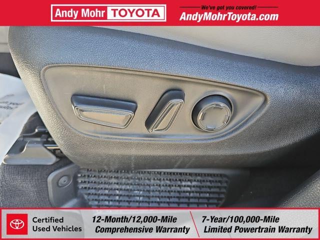 2025 Toyota Sienna XLE 8 Passenger