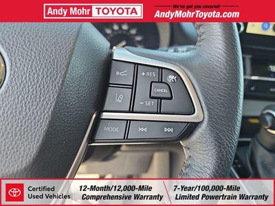 2025 Toyota Sienna XLE 8 Passenger