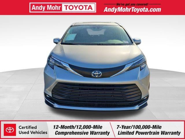 2025 Toyota Sienna XLE 8 Passenger