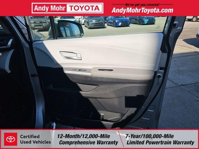 2025 Toyota Sienna XLE 8 Passenger