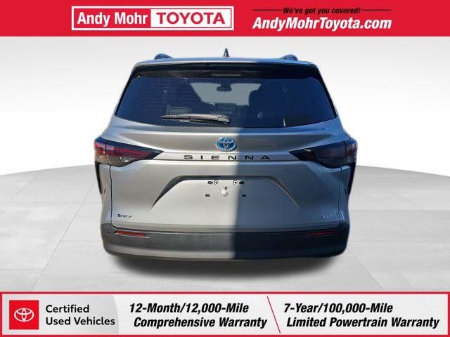2025 Toyota Sienna XLE 8 Passenger