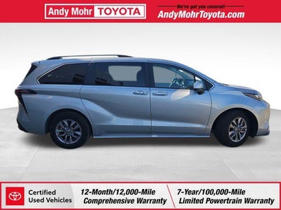 2025 Toyota Sienna XLE 8 Passenger